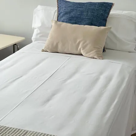 Semesterbostad Oktheway Perbes House *