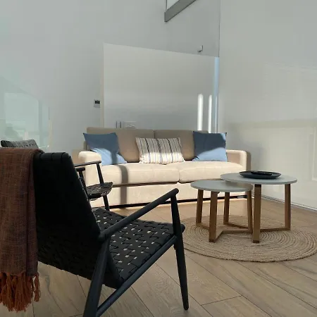 Semesterbostad Oktheway Perbes House A Coruña